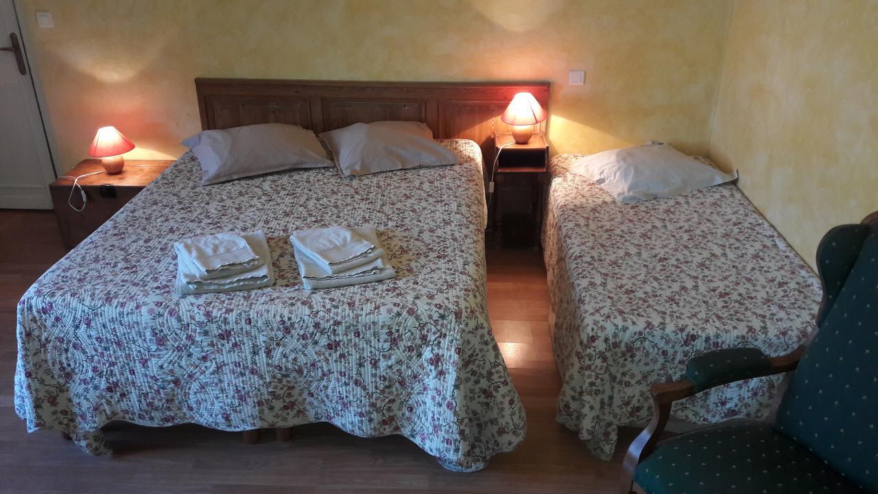 Golf De Teynac Bed & Breakfast Beychac-et-Caillau Bagian luar foto