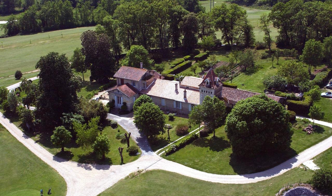 Golf De Teynac Bed & Breakfast Beychac-et-Caillau Bagian luar foto