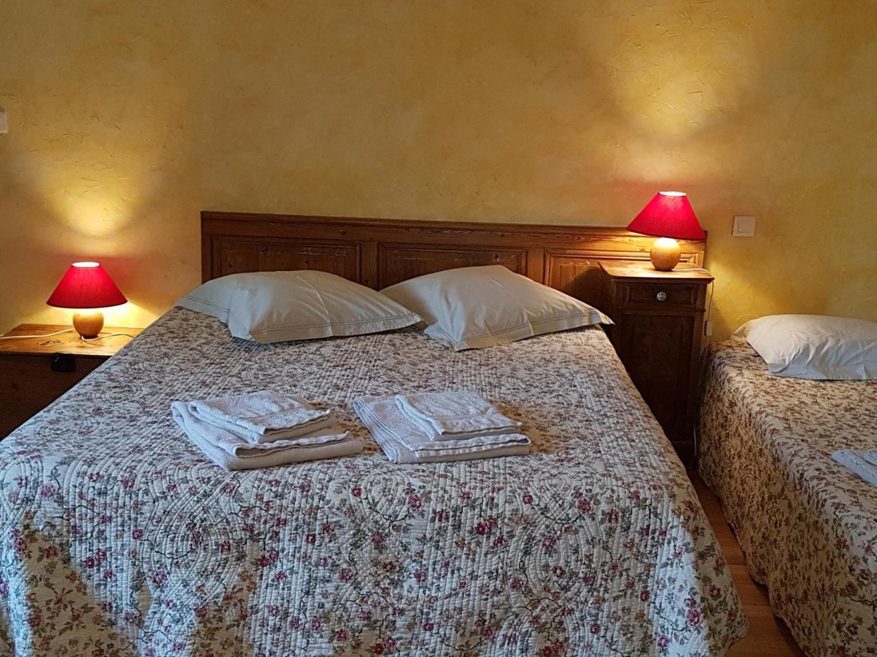 Golf De Teynac Bed & Breakfast Beychac-et-Caillau Bagian luar foto